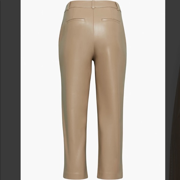 *SOLD* EUC Aritzia Command Pant - Picture 4 of 6
